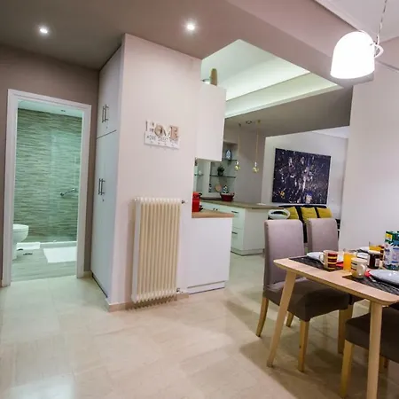 Apartment Acropolis Caryatids 1 *