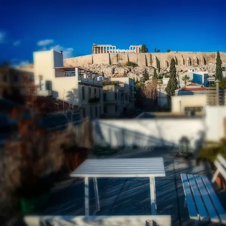 Acropolis Caryatids 1 Apartment
